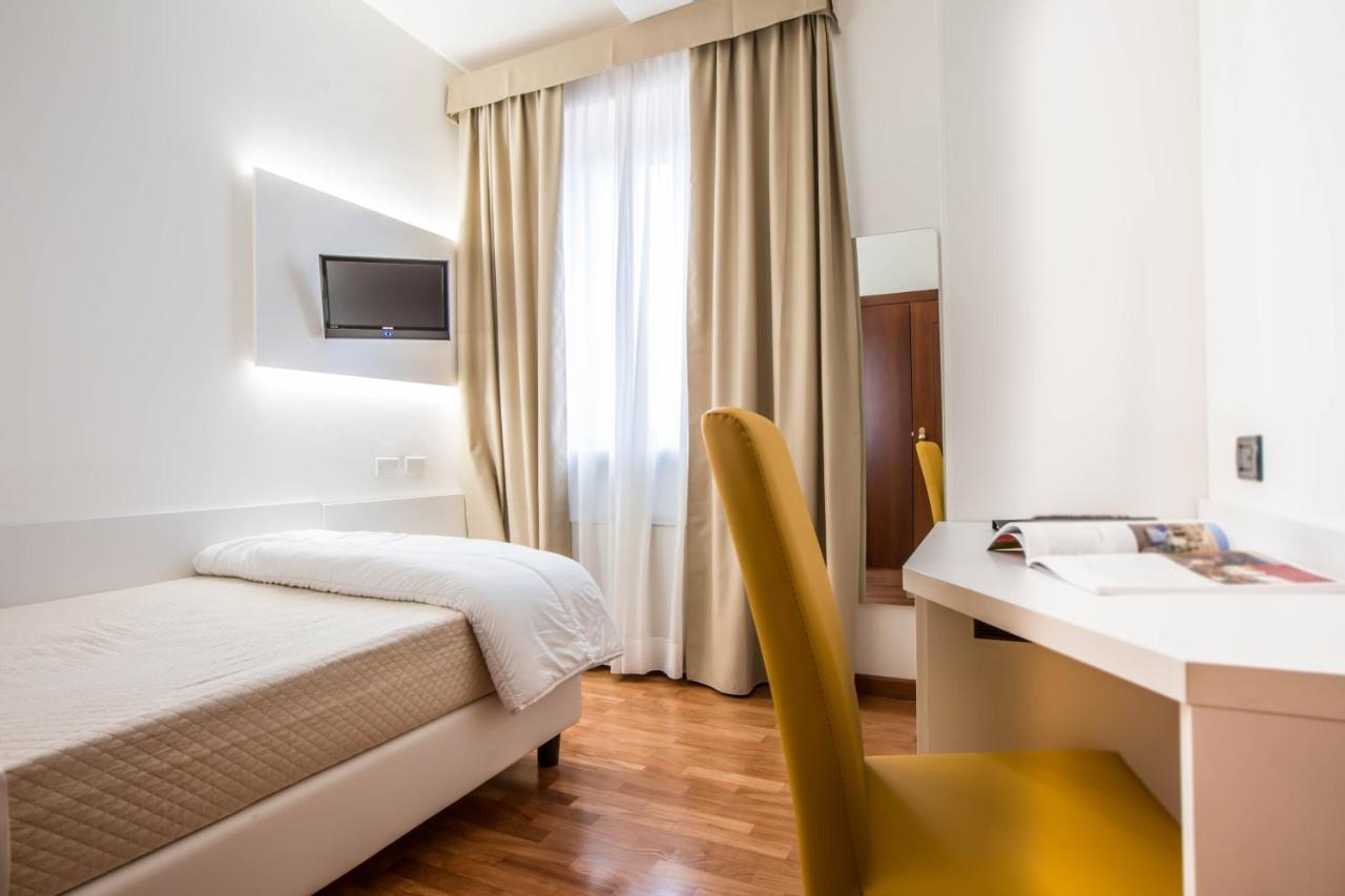 Hotel Palazzo Bello - Nuova Gestione Реканаті Екстер'єр фото